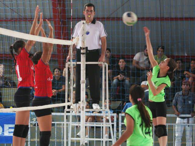 Decis&atilde;o do v&ocirc;lei feminino ocorre nesta sexta nos Jogos Abertos de Campo Grande