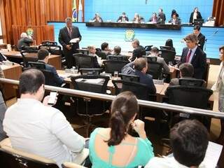 Deputados no plenário da Assembleia Legislativa. (Foto: Victor Chileno/ALMS)