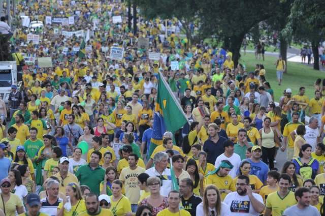 Com in&iacute;cio &agrave;s 16h, organiza&ccedil;&atilde;o de protesto quer reunir 30 mil nas ruas