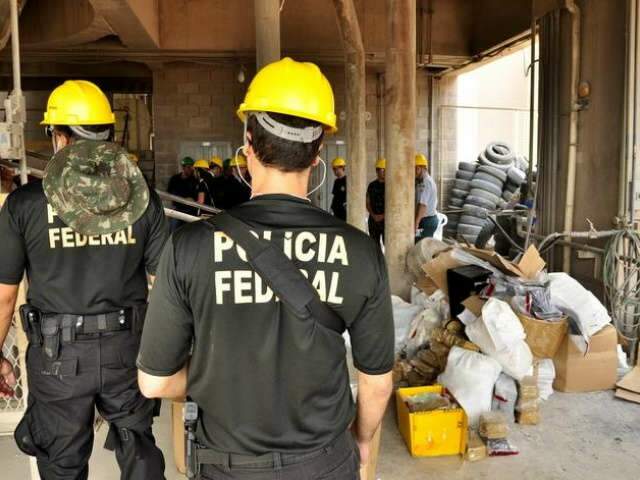  Pol&iacute;cia Federal incinera mais de meia tonelada de coca&iacute;na em Corumb&aacute;