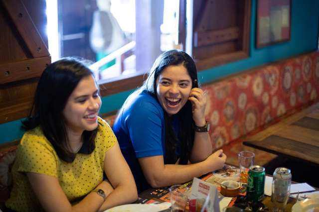 Brasileiros comemoram com almo&ccedil;o apimentado em restaurante mexicano