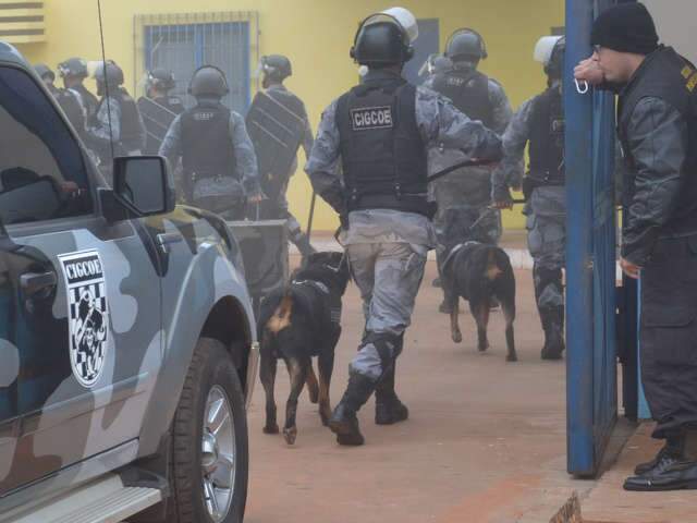  Ap&oacute;s 4 horas, Cigcoe encerra pente fino no pres&iacute;dio de tr&acirc;nsito