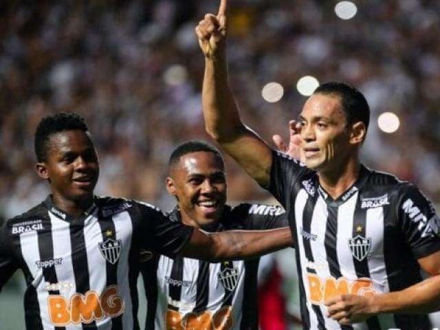 Atl&eacute;tico-MG leva susto, mas vence Danubio por 3 a 2 e avan&ccedil;a na Libertadores 