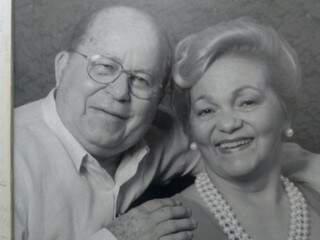 Ex-deputado federal Walter de Castro e esposa Sylla de Castro. (Foto: Arquivo Pessoal)