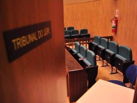 R&eacute;u &eacute; condenado a 17 anos de pris&atilde;o por espancar a mulher at&eacute; a morte