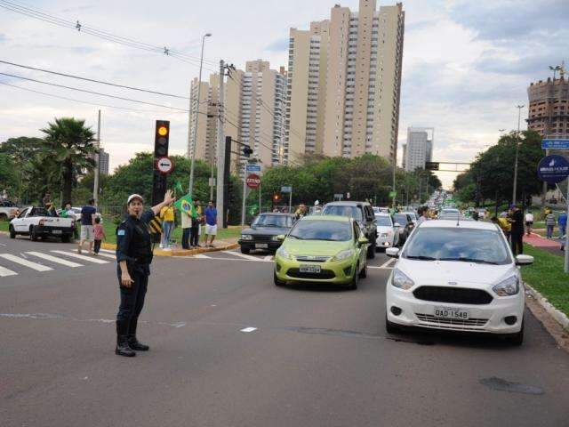 Multas de tr&acirc;nsito podem ser parceladas em at&eacute; 12 vezes a partir desta segunda