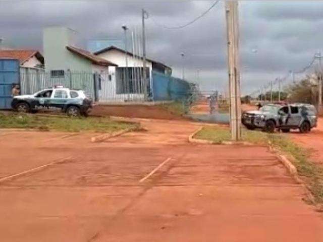 PM controla princ&iacute;pio de rebeli&atilde;o em Unei com 25 internos 