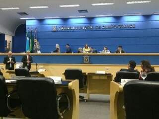 Sessão na Câmara Municipal de Campo Grande, nesta terça-feira (6). (Foto: Richelieu de Carlo)