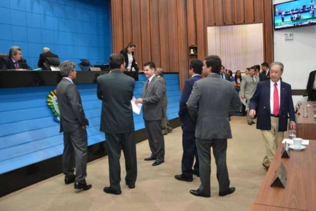 Deputados aprovam cria&ccedil;&atilde;o de fundo para recupera&ccedil;&atilde;o de dependentes