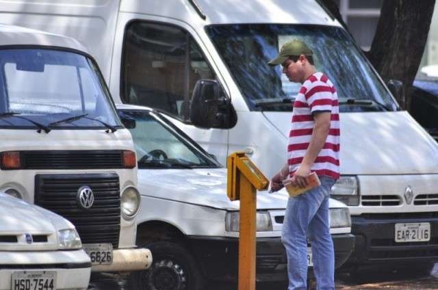 Minist&eacute;rio P&uacute;blico vai investigar cobran&ccedil;a abusiva em parqu&iacute;metro