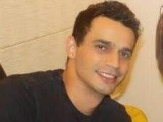 Adriano Correia do Nascimento, assassinado no dia 31 de dezembro (Foto: Arquivo pessoal)