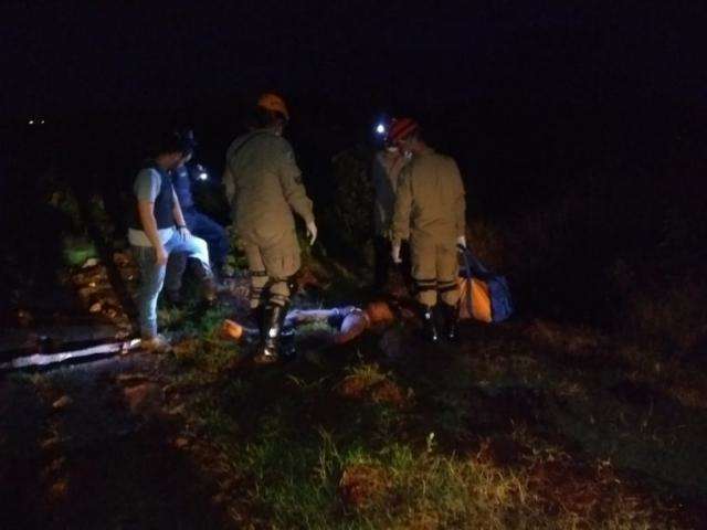 Dois jovens s&atilde;o mortos durante troca de tiros com a pol&iacute;cia em &quot;favelinha&quot;