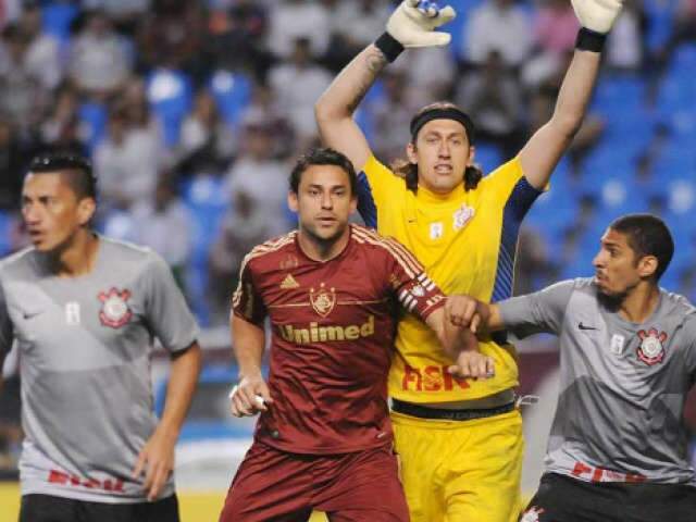  Fluminense e Corinthians empatam em 1 a 1 no Engenh&atilde;o