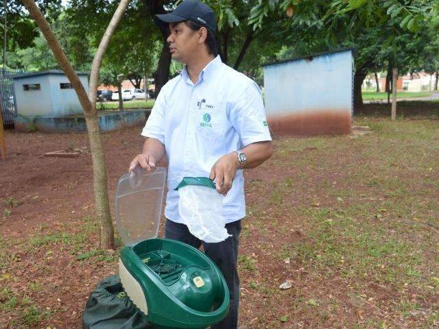 M&aacute;quina &#039;suga mosquito&#039; mostra pouca efic&aacute;cia e teste &eacute; prorrogado