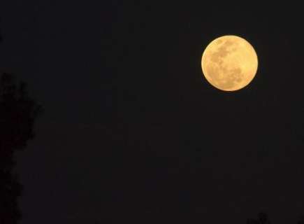 "Lua gigante" deve dar show no céu durante a noite deste domingo