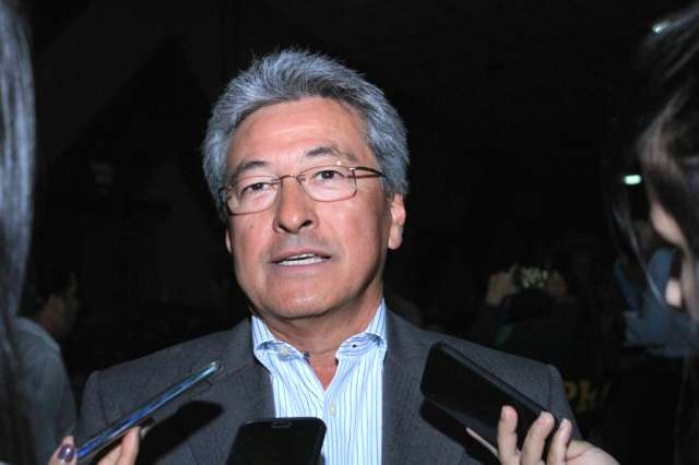 Falta definir apenas a dire&ccedil;&atilde;o de tecnologia do Detran, diz Hashioka