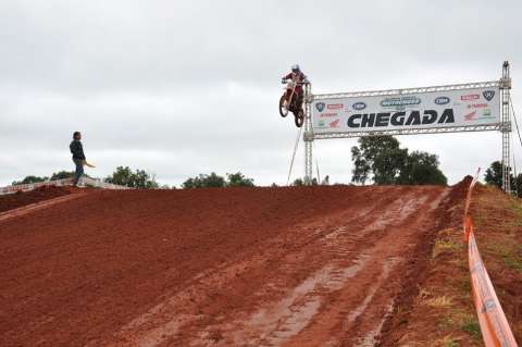 Ingressos a venda para etapa do Brasileiro de Motocross em Três Lagoas 