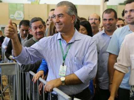 Reinaldo espera renegociar dívida e fala em "voto de apoio" a Temer