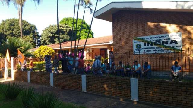 Sem-terra querem que fazendas de Bumlai sirvam para reforma agr&aacute;ria