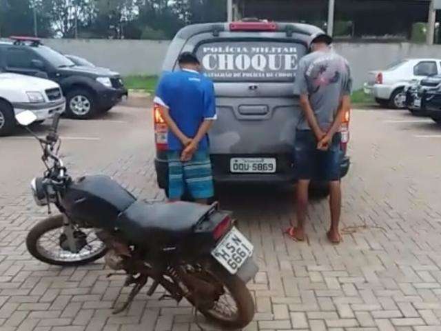 Adolescentes s&atilde;o detidos por formar quadrilha que roubava ve&iacute;culos