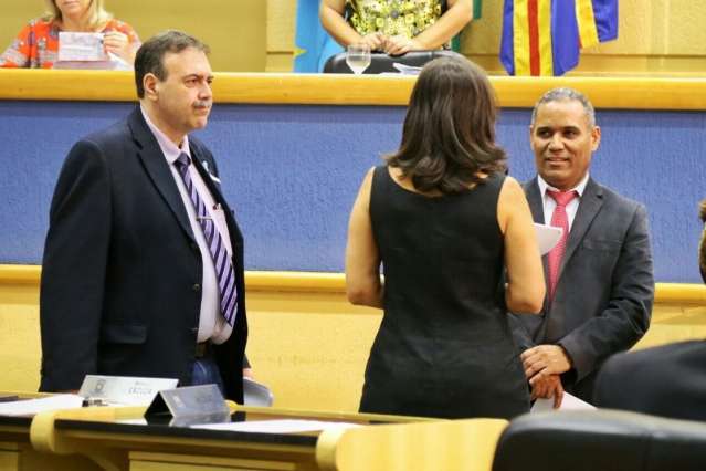 C&acirc;mara arquiva Comiss&atilde;o Processante e cancela julgamento de Olarte