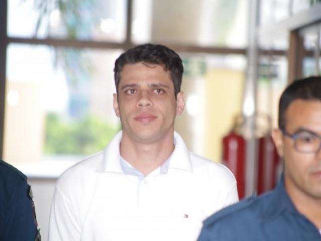 Julgamento de r&eacute;u que matou namorada a tesouradas acontece amanh&atilde;