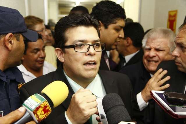 Gilmar Olarte assume o comando da Prefeitura &agrave;s 9h desta quinta