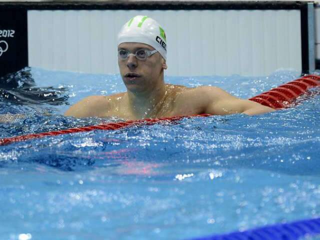  Cesar Cielo fica com a medalha de bronze nos 50 metros livre