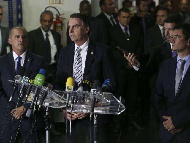 Bolsonaro elogia Mandetta e Wagner Ros&aacute;rio, ministros anunciados hoje