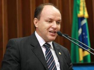 Júnior Mocchi durante sessão na Assembleia Legislativa. (Foto: Divulgação/ALMS)