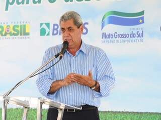 Governador afirmou durante solenidade que MS exportará energia (Foto: Rodrigo Pazinato)