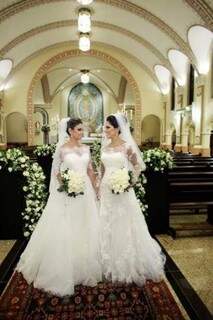 Noivas irmãs, Marias protagonizaram casamento duplo em setembro. (Foto: Eurides Aoki)