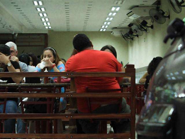 Campo Grande n&atilde;o &eacute; mais capital &quot;mais gorda&quot;, mas ainda come errado