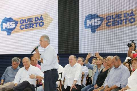 Líderes do partido e militantes reforçam apoio a Alckmin durante encontro