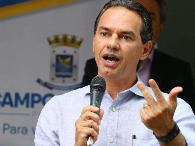 &quot;Quem quiser, pode procurar o partido&quot;, diz prefeito sobre refor&ccedil;os no PSD