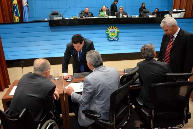 Deputados mant&ecirc;m vetos e repelentes ficam sem isen&ccedil;&atilde;o de imposto