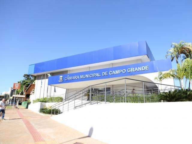 C&acirc;mara institui ponto eletr&ocirc;nico e servidores come&ccedil;am teste este m&ecirc;s 