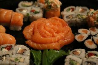 Alga usada para enrolar sushi sobe exatamente um ano depois de setor enfrentar crise semelhante no salmão (Foto: arquivo)