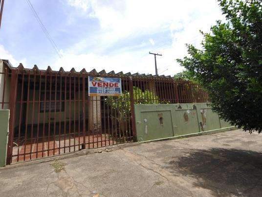 Propriet&aacute;rios n&atilde;o abrem m&atilde;o de lucro e casas &agrave; venda encalham na Capital 