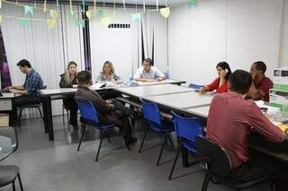 Representante da Globaltask e da Num do Brasil apresentaram proposta para disputar a licitação (Foto: Marcos Ermínio)