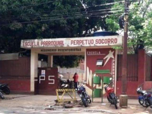 Pol&iacute;cia investiga brasileiros acusados de amea&ccedil;ar professora no Paraguai