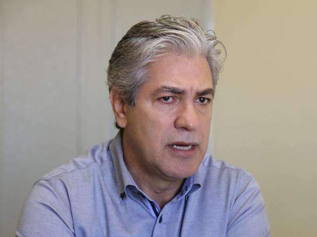 Marcos Alex quer reduzir imposto e acabar com fila por vagas em creches