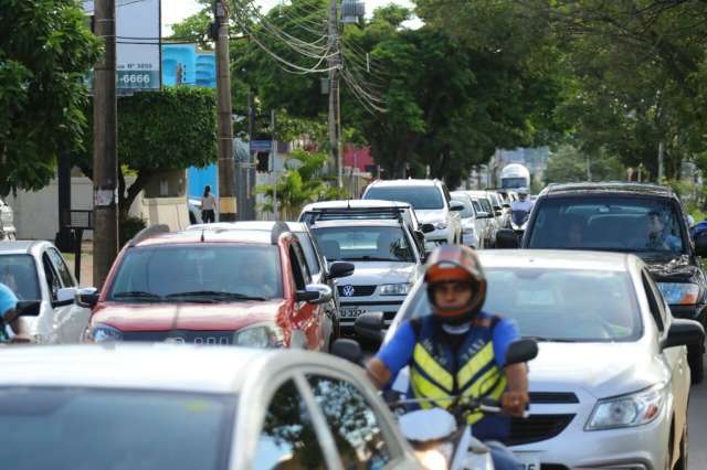 At&eacute; sexta, mais de 1 milh&atilde;o de carn&ecirc;s do IPVA ser&atilde;o entregues no estado 