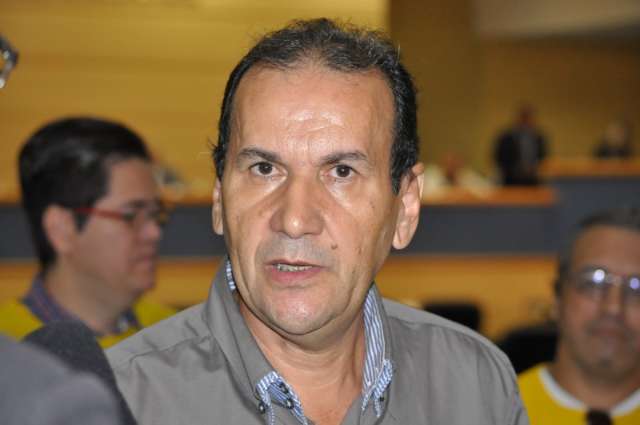 Em greve, t&eacute;cnicos em radiologia v&atilde;o &agrave; C&acirc;mara protestar por melhorias