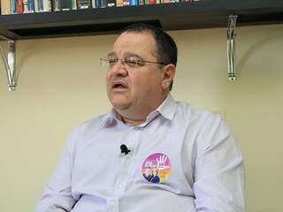 João Alfredo, do PSOL, na entrevista ao Campo Grande News. (Foto: Marina Pacheco/Arquivo).