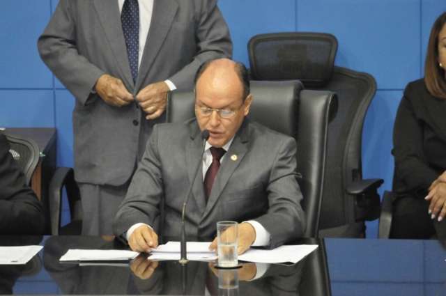 Mochi quer fim de verba de representa&ccedil;&atilde;o para mesa diretora e l&iacute;deres