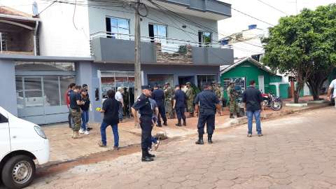 Brasileiros, 12 pistoleiros de Minotauro são presos durante operação