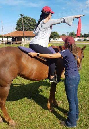 Pilates no cavalo &eacute; nova modalidade que promete efeitos para o corpo e a mente