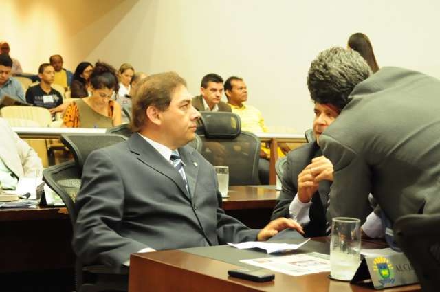 Prefeito eleito faz mist&eacute;rio sobre nomes para novo secretariado 