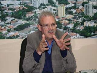 Geraldo Resende afirmou hoje que servidores embarcaram em discurso feito para ganhar eleição (Foto: Arquivo)
